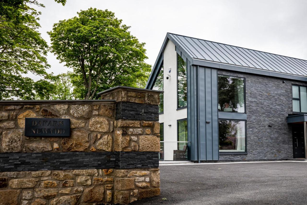 Dafarn Newydd Lodge Ллангефни Экстерьер фото