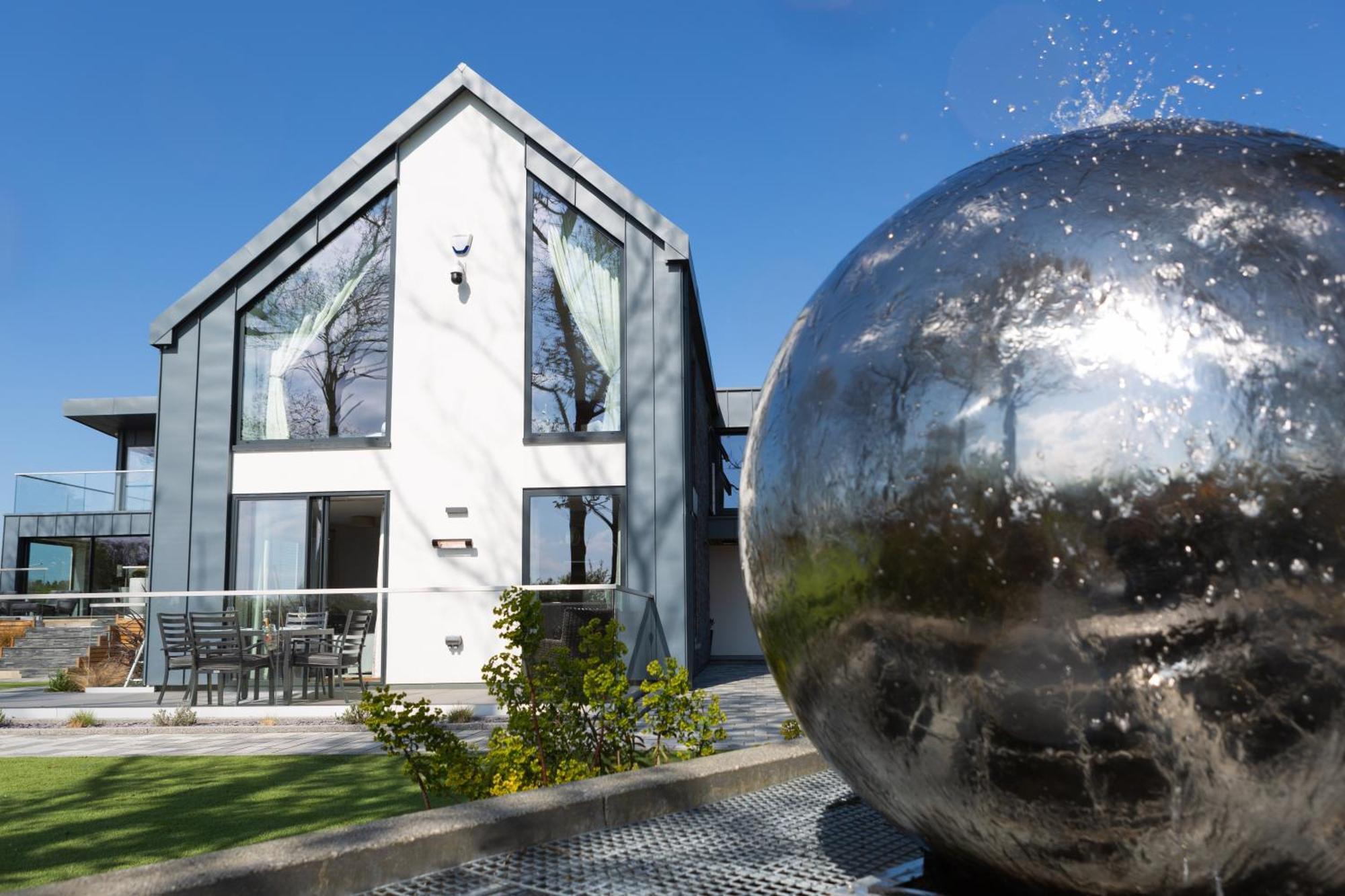 Dafarn Newydd Lodge Ллангефни Экстерьер фото